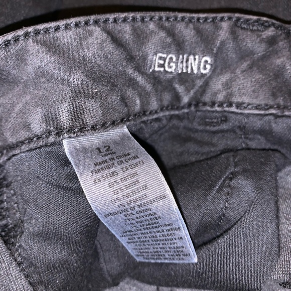 AEO Mid Rise Jegging (LONG) - Picture 6 of 15